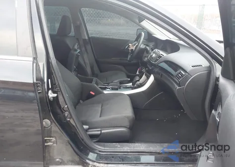 2016 Honda Accord Lx z USA, uszkodzony, nr VIN 1HGCR2F34GA040636